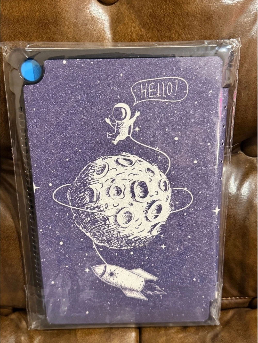 Space-Themed iPad Case with Astronaut and Moon Design, Fits 13.2-inch Tablet